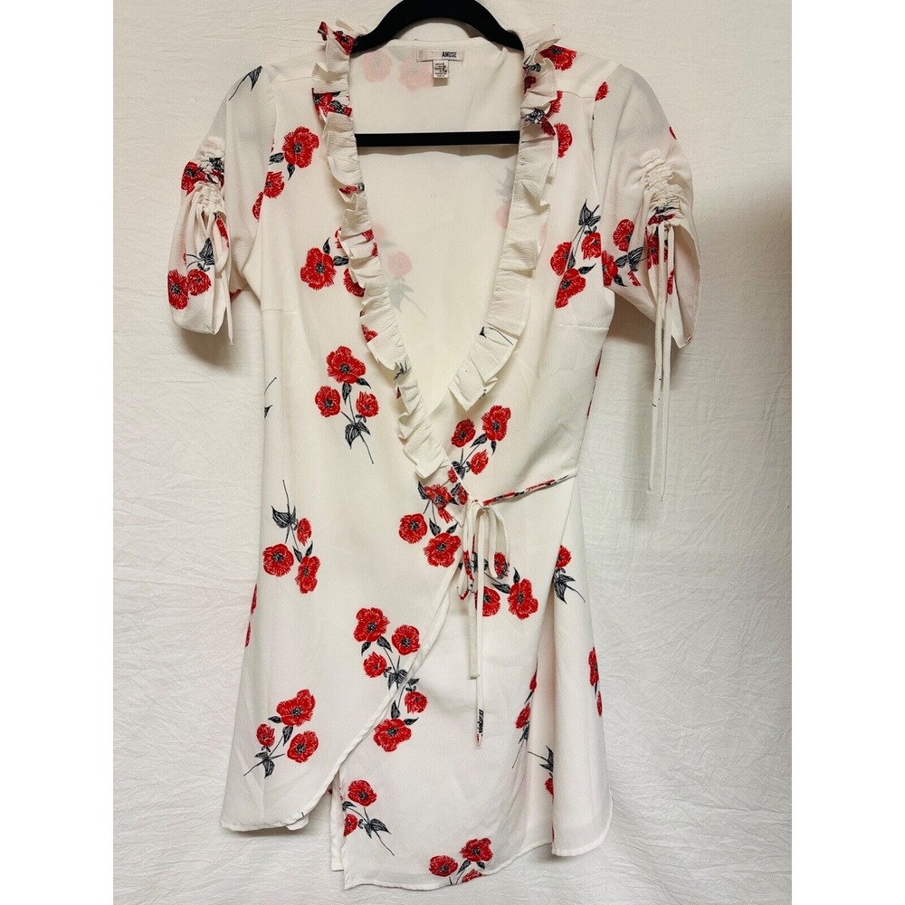 Amuse Society Dress‎ Floral White Size Small Wrap Dress Tie Waist Ruffles V-Neck